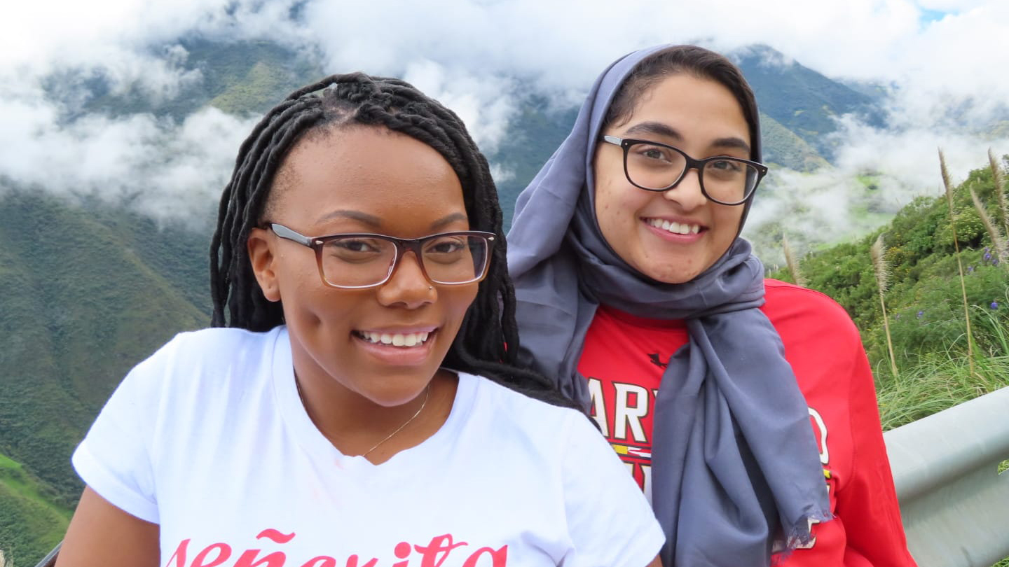 Nazea Khan ’20, right, pictured with fellow study-abroad student Aniya Yarborough