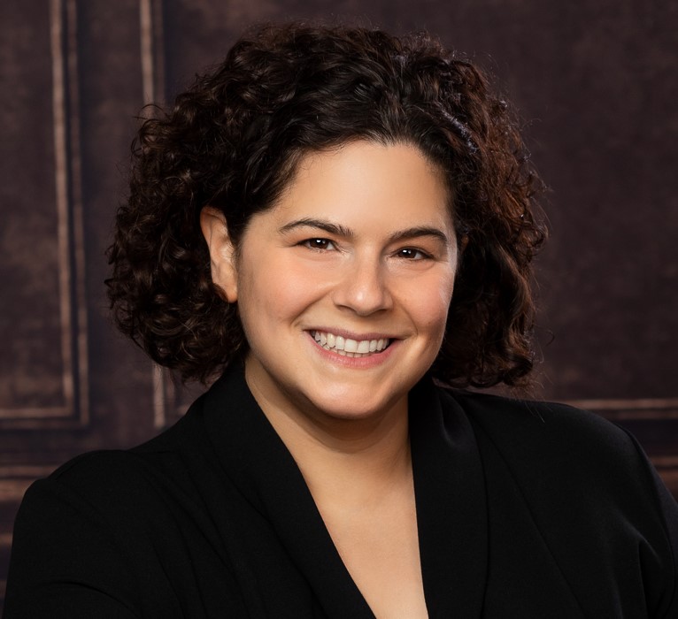 Headshot pic of Emily Filler