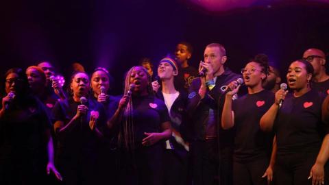 The Jason Max Ferdinand Singers and Coldplay sing on Saturday Night Live.